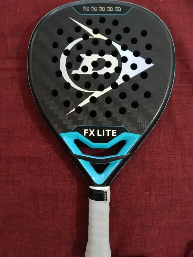 Dunlop FX LITE padel racket front view