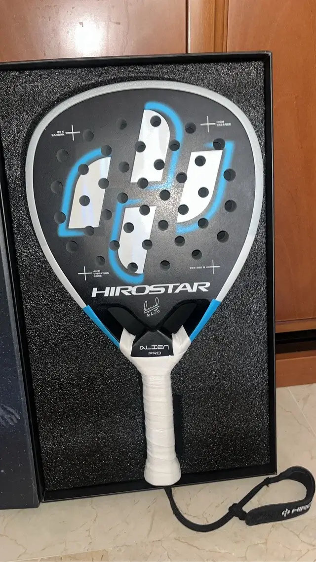 Hirostar Alien Pro 26 - Tolito Aguirre padel racket detail