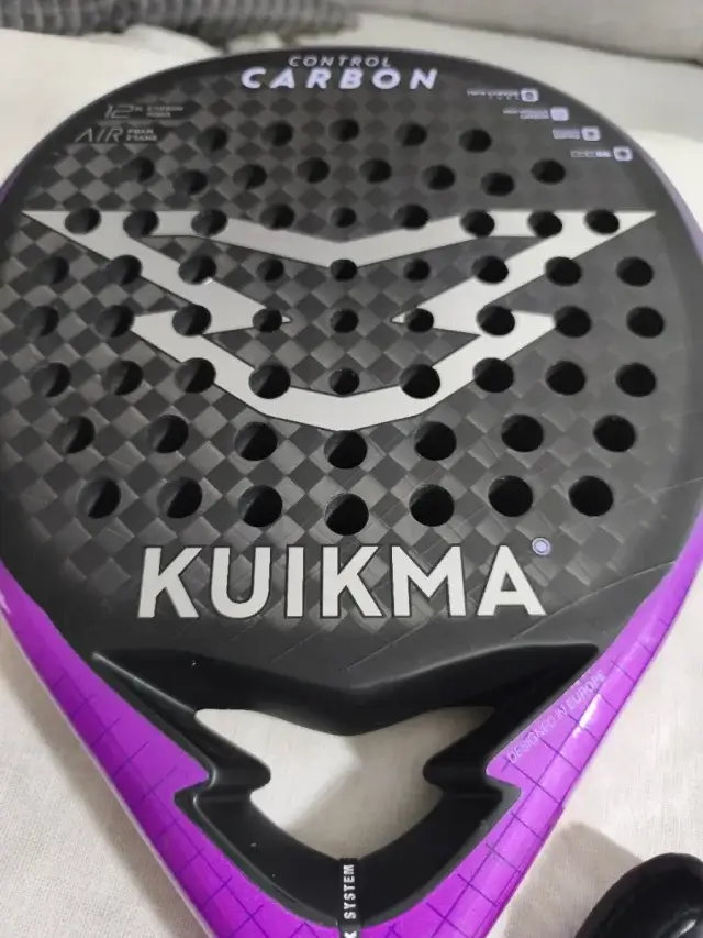 Pala de pádel Kuikma Control Carbon padel racket detail