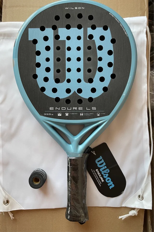 Wilson ENDURE LS v1 padel racket detail